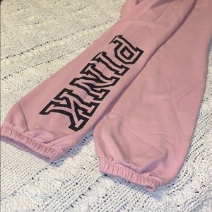 PINK SWEATPANTS💞